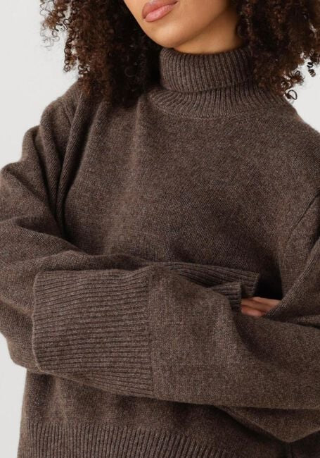 Cozy Chunky Knit Sweater