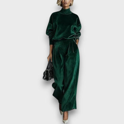 Veloura – Soft Velvet Lounge Set