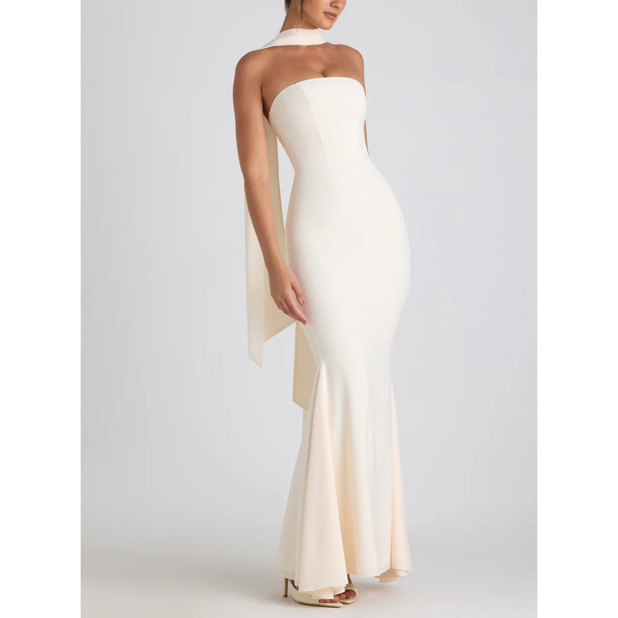 Elegant Tulle A-Line Dress Flowing Charm
