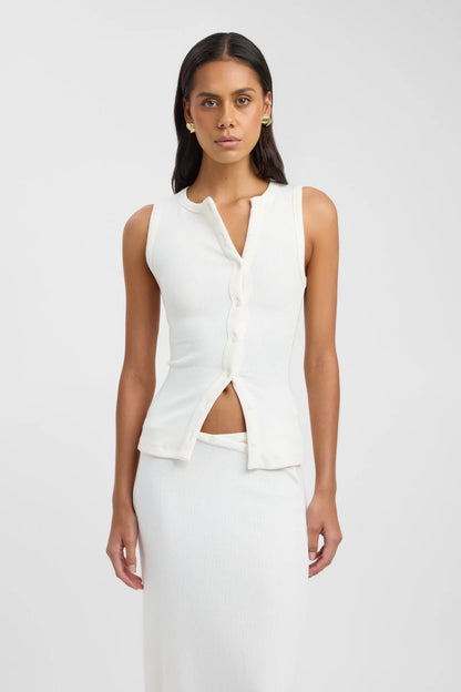 Modern Bec Button Tank Design