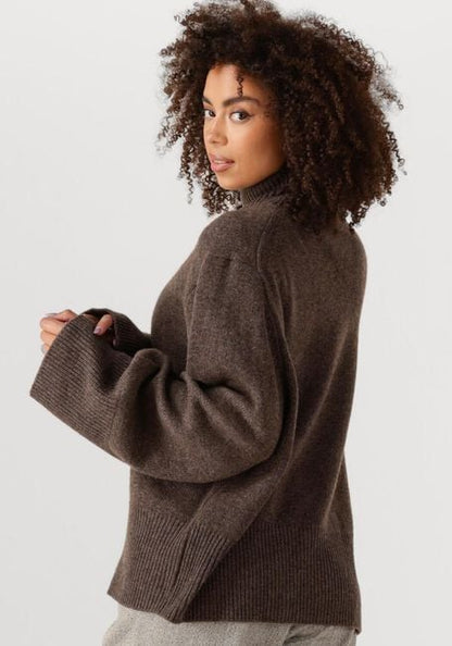 Cozy Chunky Knit Sweater