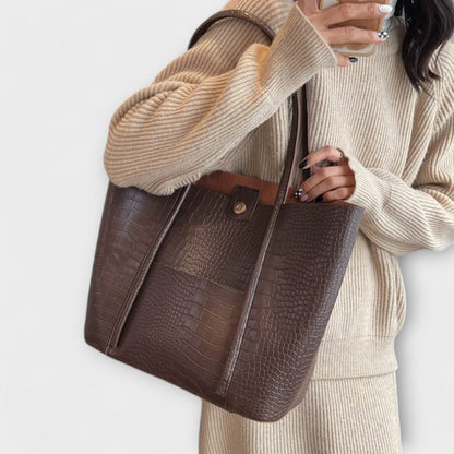 Serelina – Elegant Shoulder Bag with Structure