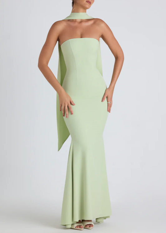 Elegant Tulle A-Line Dress Flowing Charm