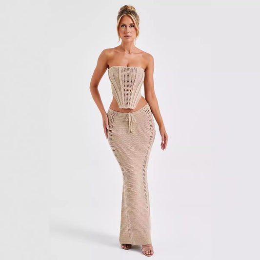 Luna Knit Set – Backless Chic Elegance
