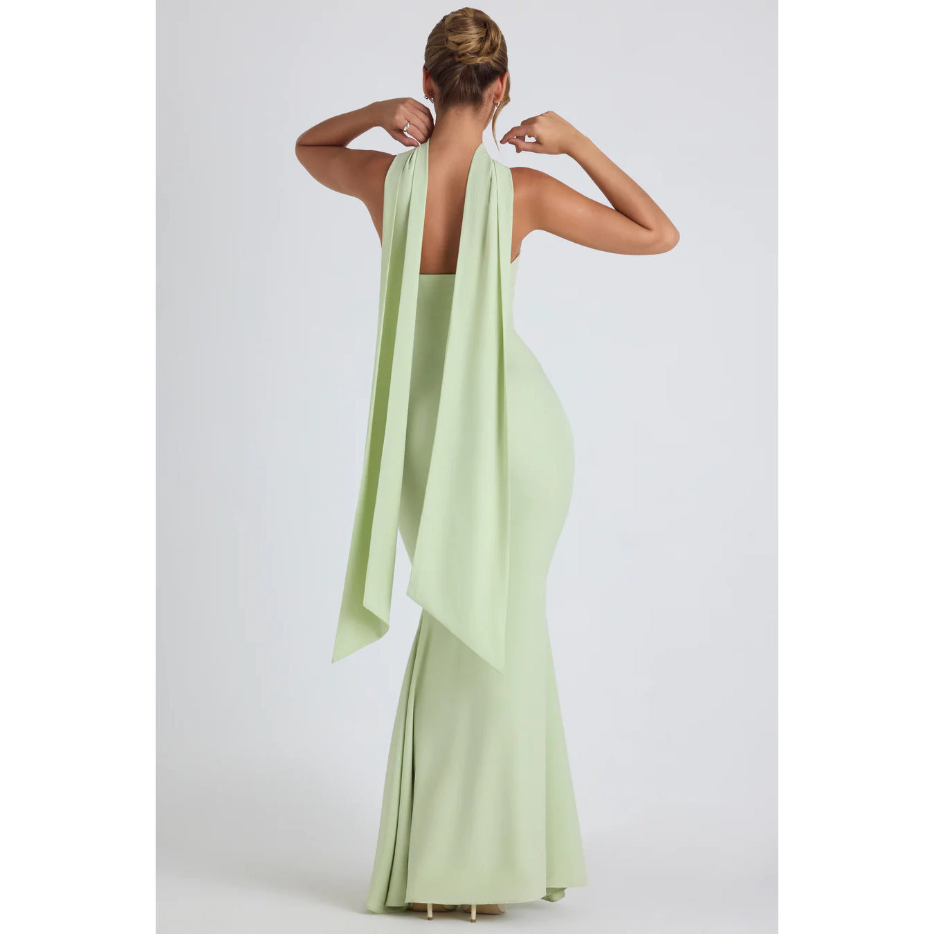 Elegant Tulle A-Line Dress Flowing Charm